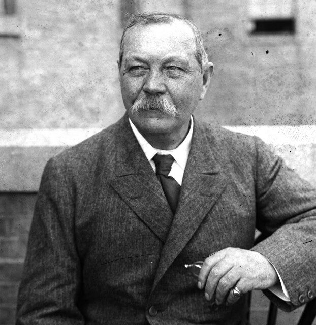 Il 22 maggio del 1859 nasce a Edimburgo,  Arthur Conan Doyle