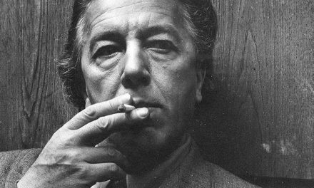 La poesia del giorno: Nella bella penombra di André Breton
