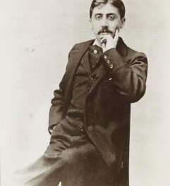 Il 18 novembre del 1922 moriva a Parigi, Marcel Proust